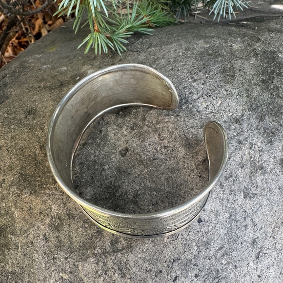 Sundance Silver Cuff Bracelet - Picture 4 of 5